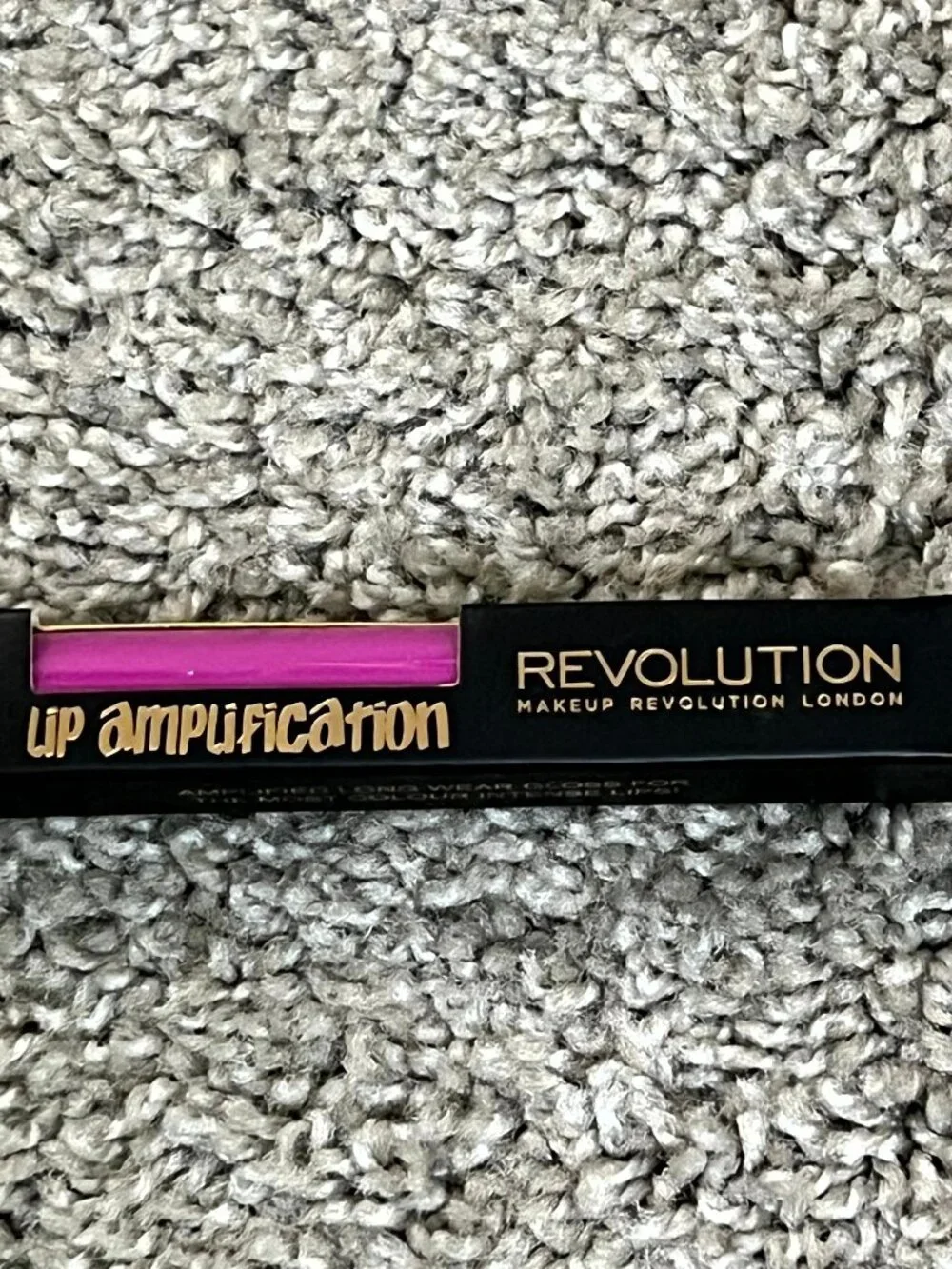 Makeup Revolution Lip Amplification Lip Gloss Shade High Voltage 7 Ml